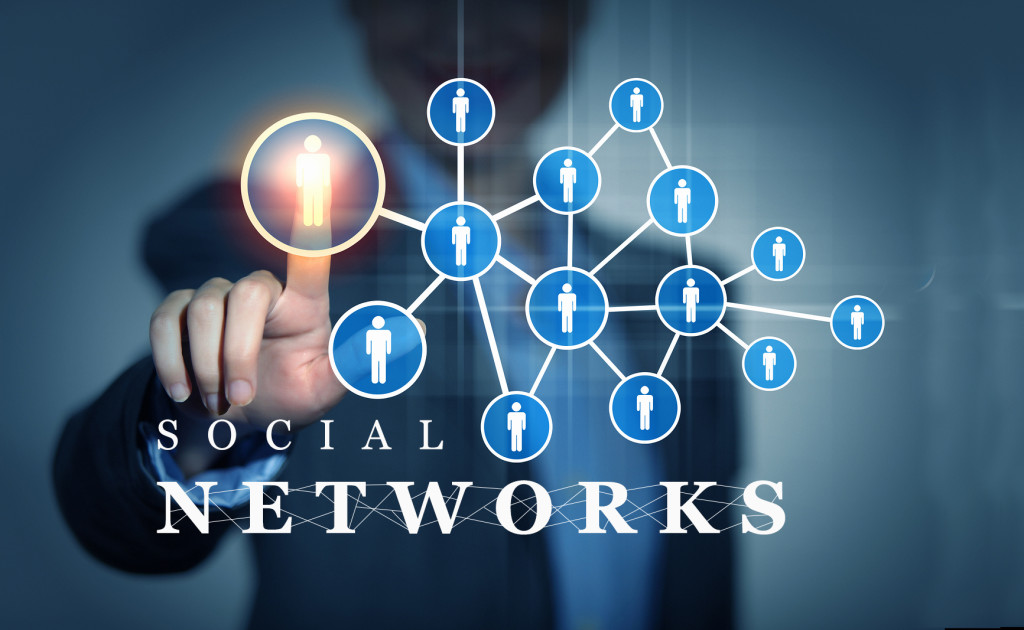 large_title graphic_SocialNetwork_F